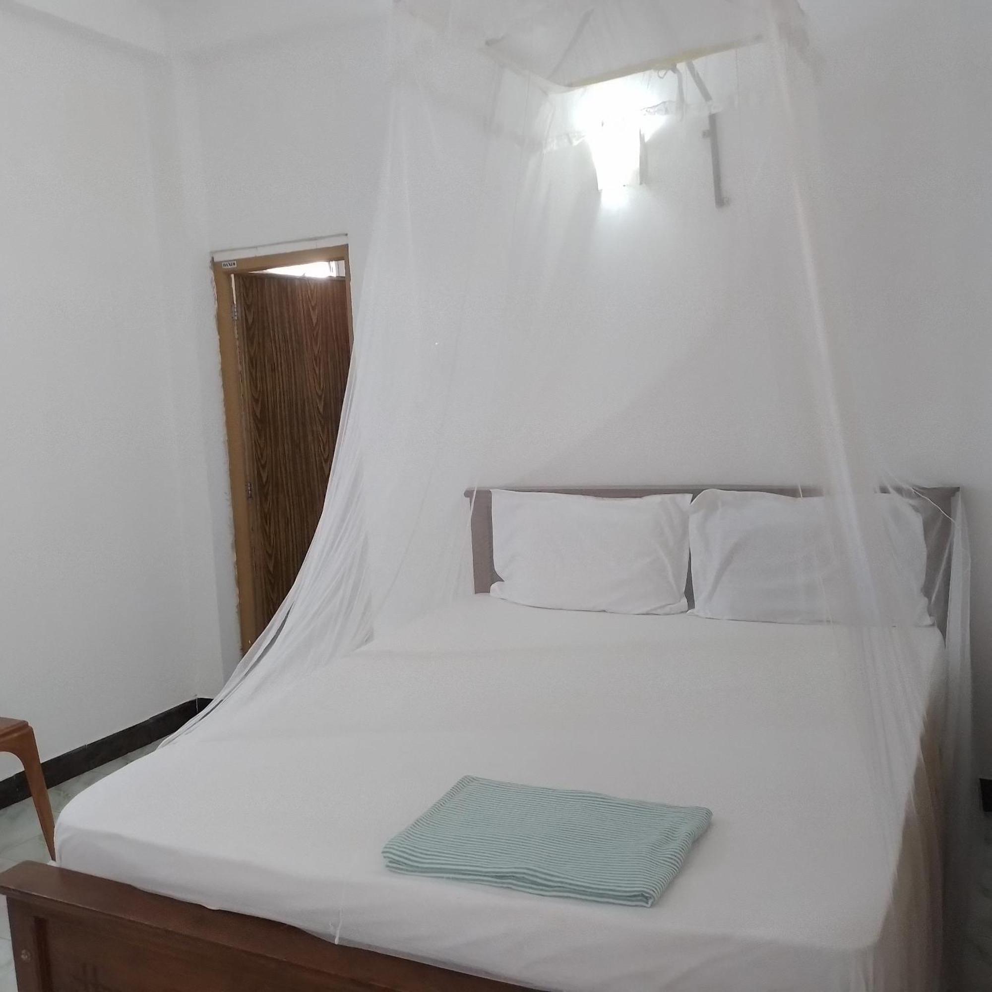 ホテル Sea Side Bay House ウェリガマ 部屋 写真